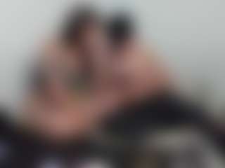 Cloe-and-Taylor's Live Sex Cam Show