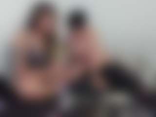 Cloe-and-Taylor's Live Sex Cam Show