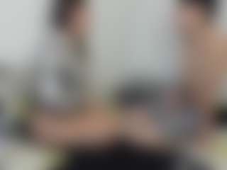 Cloe-and-Taylor's Live Sex Cam Show