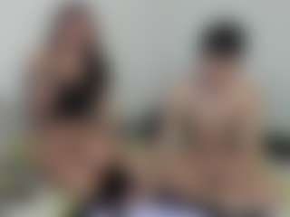Cloe-and-Taylor's Live Sex Cam Show