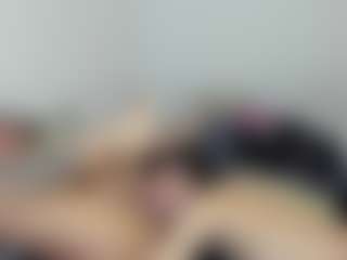 Cloe-and-Taylor's Live Sex Cam Show
