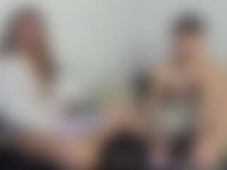 Cloe-and-Taylor's Live Sex Cam Show