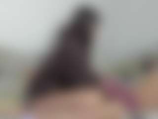 Cloe-and-Taylor's Live Sex Cam Show