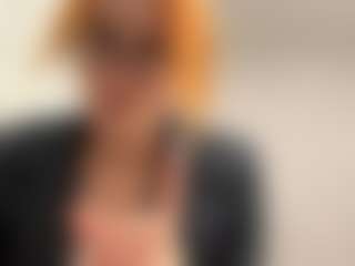 Live cam show with DionnaBley - New Blowjob on Free Soda