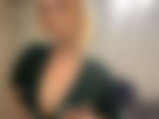 DionnaBley's Live Sex Cam Show