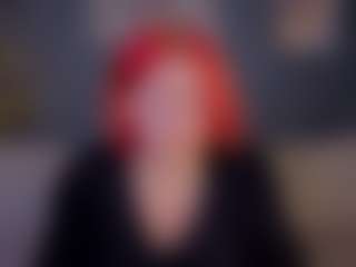 Live cam show with Emma-Davisey - Bedroom on Camming Site