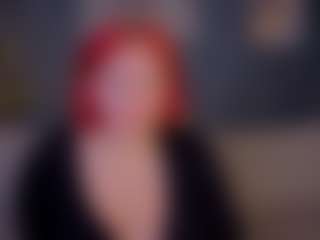 Live cam show with Emma-Davisey - Princess on Nude Live Now
