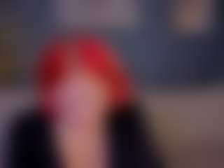Live cam show with Emma-Davisey - Sexy on Dare Cams