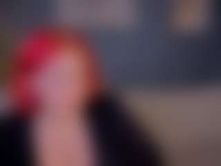 Live cam show with Emma-Davisey - Flashing on crypto-cams