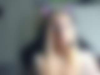 FeliceValant's Live Sex Cam Show