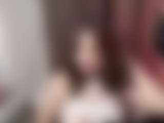 Live cam show with GenieErdos - Eating Pussy on Dolls Live