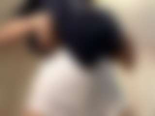 Live cam show with GeorgineKitts - Fingering on madthumbs