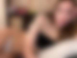 Live cam show with GeorgineKitts - Normal on hrnylive.com