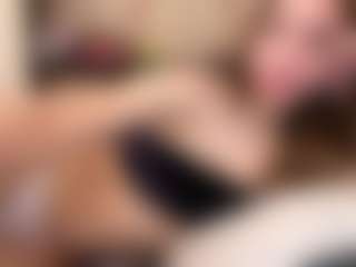 Live-camshow met GeorgineKitts - Bikini op Camsoda