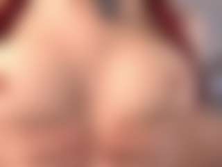 Live cam show with IsabellaVellars - Squirt on Camsoda