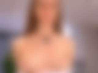 Live cam show with IsabellaVellars - White on Streamer API