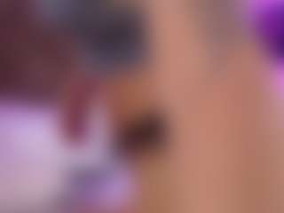 Live cam show with JulietteMoretti - Teen (18+) on Free Soda