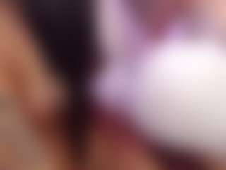 JulietteMoretti's Live Sex Cam Show