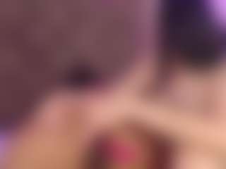 JulietteMoretti's Live Sex Cam Show