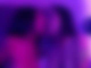Live cam show with JulietteMoretti - Strapon on Camming Site