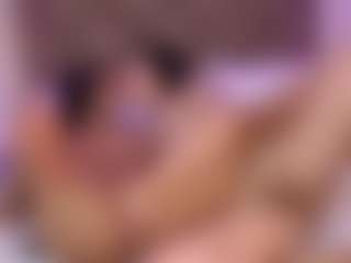 Live cam show with JulietteMoretti - Orgasm on Camsoda