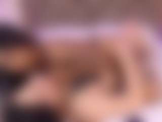 JulietteMoretti's Live Sex Cam Show