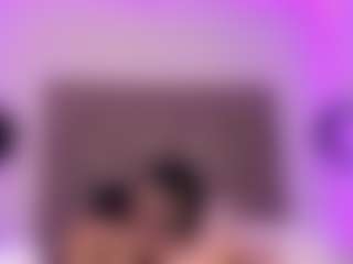 Live cam show with JulietteMoretti - Body Massage on Camsoda