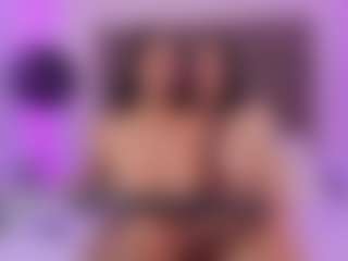 JulietteMoretti's Live Sex Cam Show