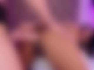 JulietteMoretti's Live Sex Cam Show