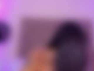 JulietteMoretti's Live Sex Cam Show