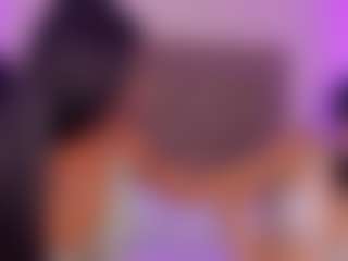 Live cam show with JulietteMoretti - Teen (18+) on live18s.com