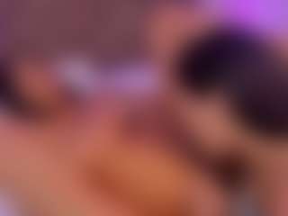Live cam show with JulietteMoretti - Body Massage on 1on1-livenow