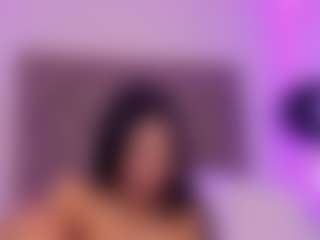 JulietteMoretti's Live Sex Cam Show