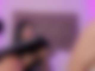 JulietteMoretti's Live Sex Cam Show