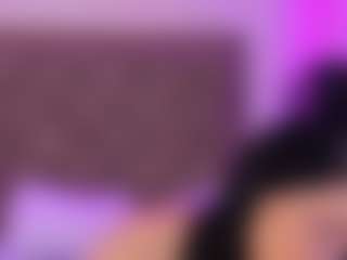 JulietteMoretti's Live Sex Cam Show