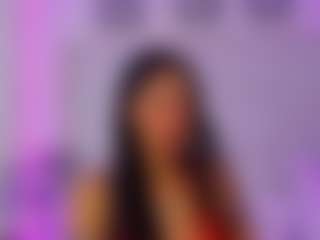 Live cam show with JulietteMoretti - Tattoos on WildCum