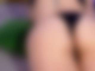 Live cam show with KittyPrettyy - Gray Eyes on Uber Horny
