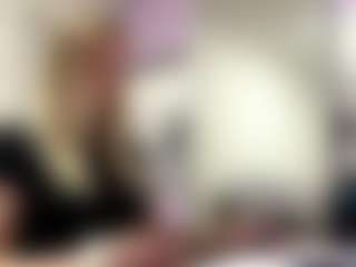 KrystaDirk's Live Sex Cam Show