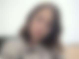 Live cam show with Leyla - Spinner on realtime-chat