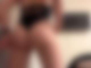 LynseyMajerowski's Live Sex Cam Show