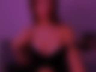 Live cam show with MabelTempting - Body Massage on Soda Cam
