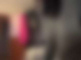 Live cam show with MarioAllocco - Average on StripNow