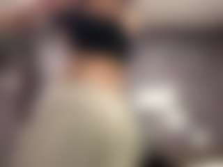 Live cam show with MarioAllocco - Green Eyes on Camsoda