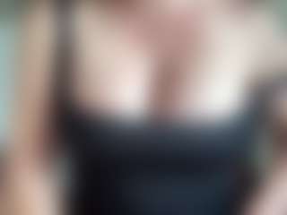 marlene2214's Live Sex Cam Show