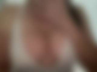 marlene2214's Live Sex Cam Show