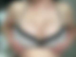 marlene2214's Live Sex Cam Show