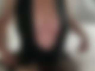 marlene2214's Live Sex Cam Show