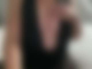 marlene2214's Live Sex Cam Show