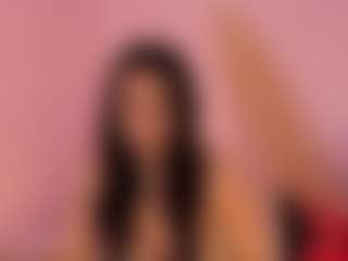 MiiaDiaz's Live Sex Cam Show