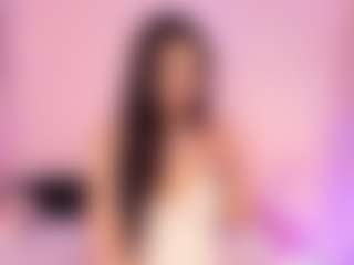 MiiaDiaz's Live Sex Cam Show